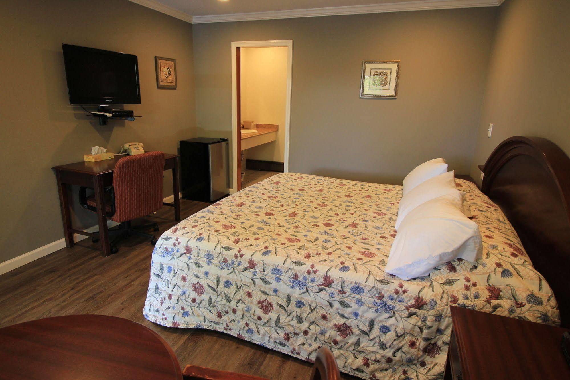 Heidi'S Inn Brewster Zewnętrze zdjęcie